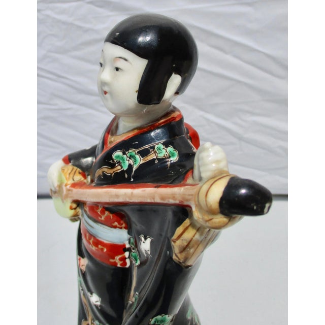 1900s Japanese Kutani Porcelain Musician For Sale In New York - Image 6 of 8