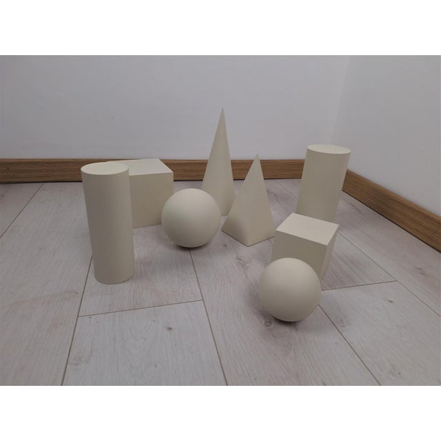 Wooden Geometric-Shape Ornaments in Ivory Lacquer from Molteni, 1990s, Set of 8 For Sale - Image 13 of 16