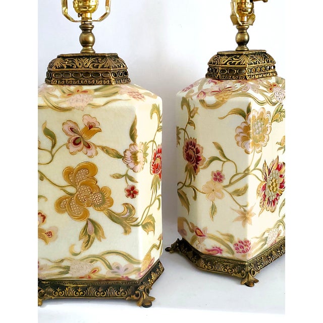 Chelsea House Inc Restored Vintage Chinese Lamps Crackled Porcelain With Flowers and Leaves - A Pair For Sale - Image 4 of 17