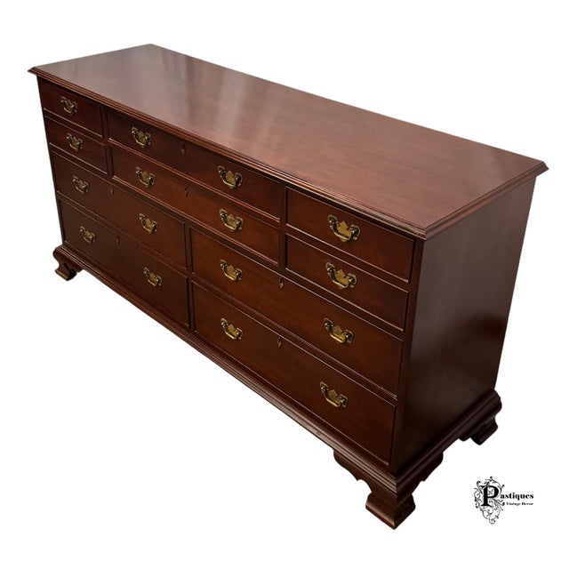 Henkel Harris Vintage Craftique Chippendale Style Solid Mahogany Dresser For Sale - Image 4 of 12