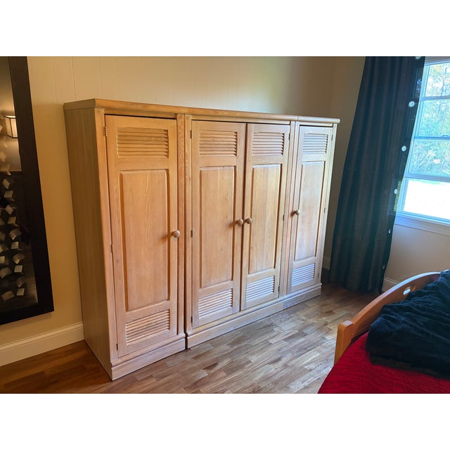 Contemporary Lexington Furniture Locker Room Collection Oak Solids/Veneers Twin Beds Set With Bunching Locker Storage Cabinets & Nightstand.. For Sale - Image 3 of 18