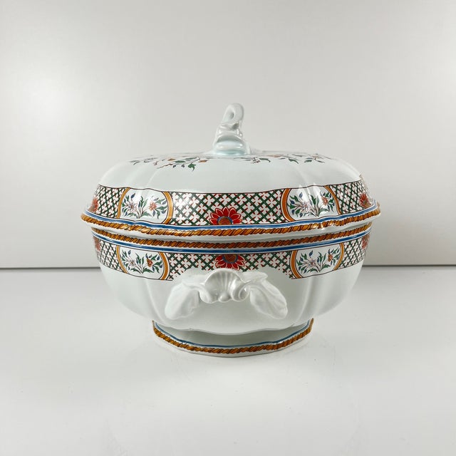 Green Round Rouen Sainfoin Model Soup Tureen from Gien, 1990 For Sale - Image 8 of 17