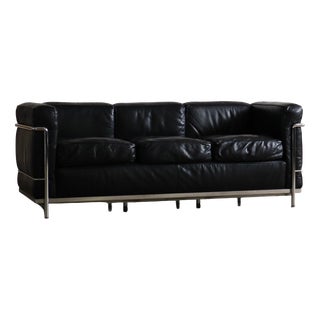LC2 Three-Seater Sofa by Charlotte Perriand for Cassina, 1960s For Sale