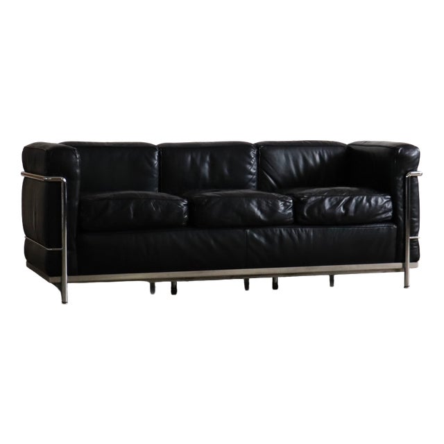 LC2 Three-Seater Sofa by Charlotte Perriand for Cassina, 1960s For Sale
