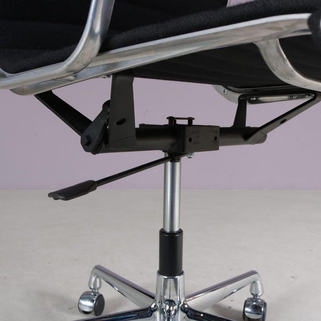 Metal EA118 Chair by Charles & Ray Eames for Vitra, Germany, 2000s For Sale - Image 7 of 10