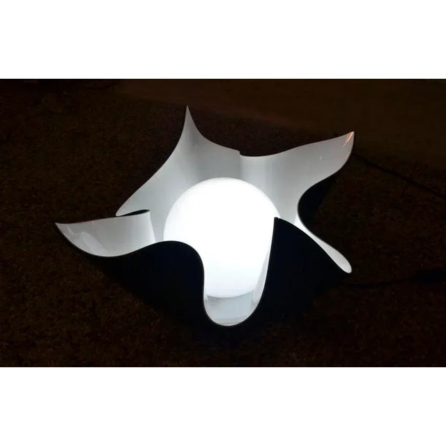 Guzzini Fazzoletto Plastic Lamp from Guzzini, 1970s For Sale - Image 4 of 7