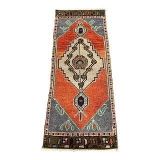 Turkish Yastik Rug 1'3" x 3' For Sale