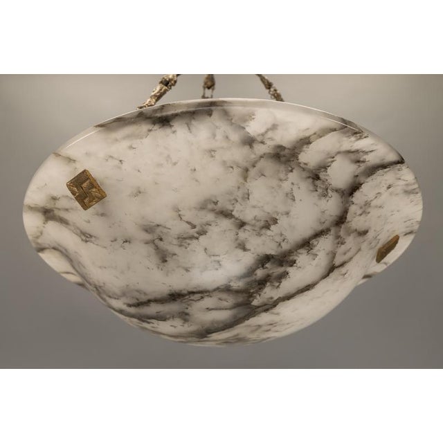 French Art Deco White Alabaster Pendant Light with Dark Veining, 1920 For Sale - Image 11 of 18