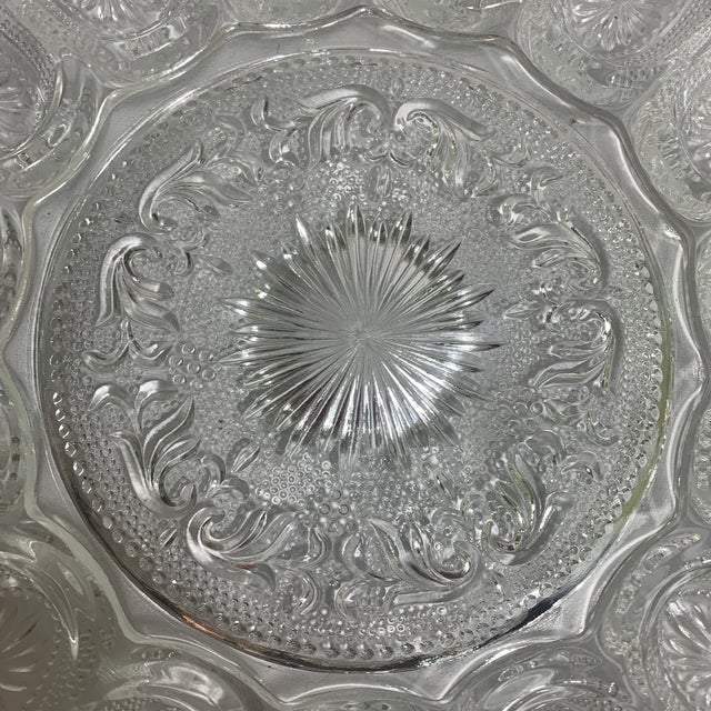 Vintage L. E. Smith Pressed Glass Egg - Oyster Serving Plate For Sale - Image 4 of 5