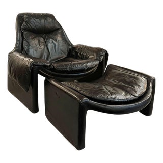 Set of P60 Lounge Chair and Ottoman in Black Leather attributed to Vittorio Introini for Saporiti, 1962 For Sale