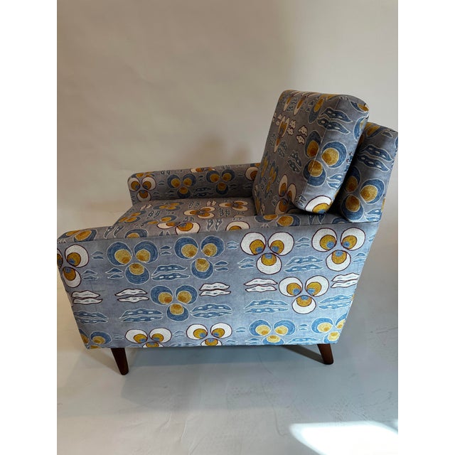 Mid-Century Modern 1960s Mid Century Lounge Chair in St. Frank Fabric For Sale - Image 3 of 9