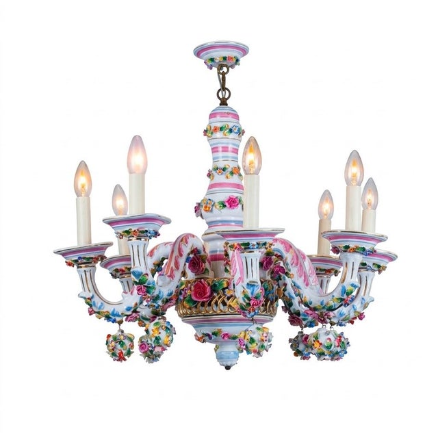 Ceramic Italian Polychrome Porcelain Chandelier in the style of Capodimonte, 1950 For Sale - Image 7 of 7