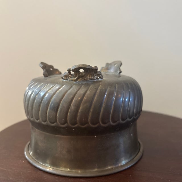 Indian Vintage 1980s Footed Brass Cachepot With Gadrooned Detail For Sale - Image 3 of 4