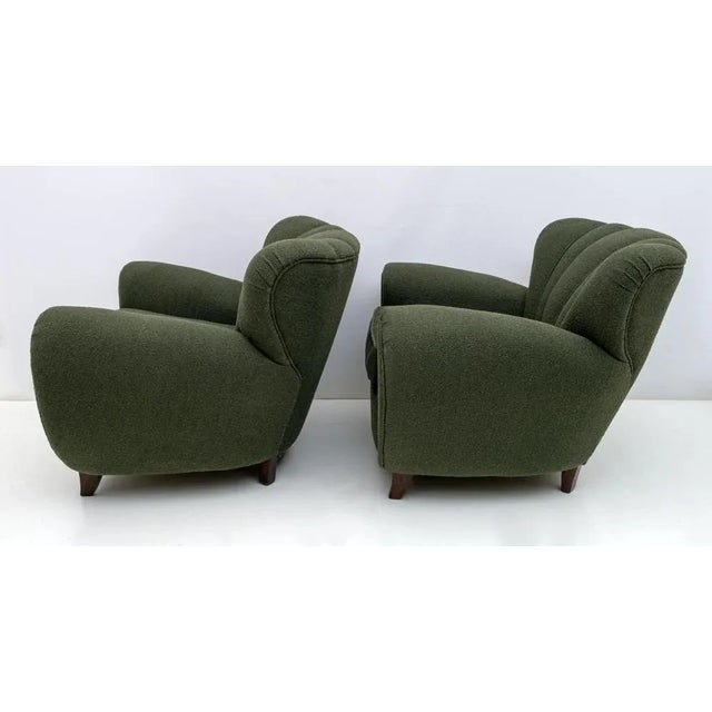 1940s Set of Italian Art Deco Bouclé Armchairs attributed to Guglielmo Ulrich, 1940s For Sale - Image 5 of 10