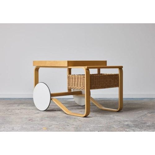 Brown Model 900 Serving Trolley by Alvar Aalto for Artek, 1970s For Sale - Image 8 of 8
