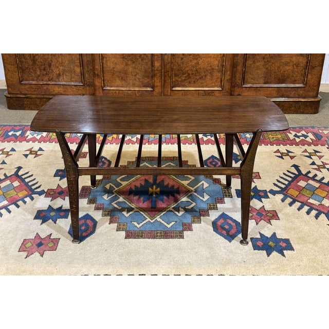 Wood English Coffee Table in Mahogany and Beech, 1970s For Sale - Image 7 of 9