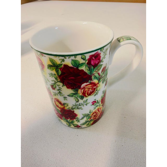 Royal Albert Vintage Royal Albert Old Country Roses Mugs - Set of 4 For Sale - Image 4 of 5
