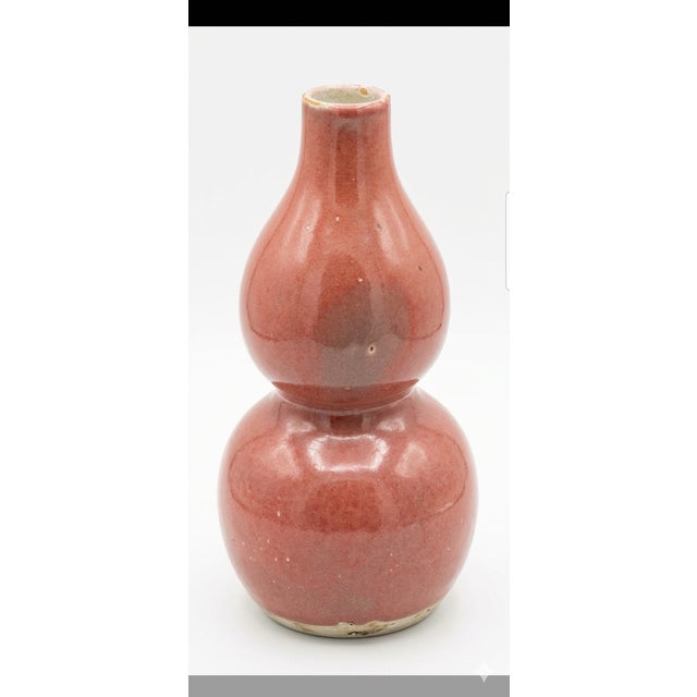 Peach Bloom Double-Gourd Glaze Vase has measurements of approximately 5"x5"x10.75"