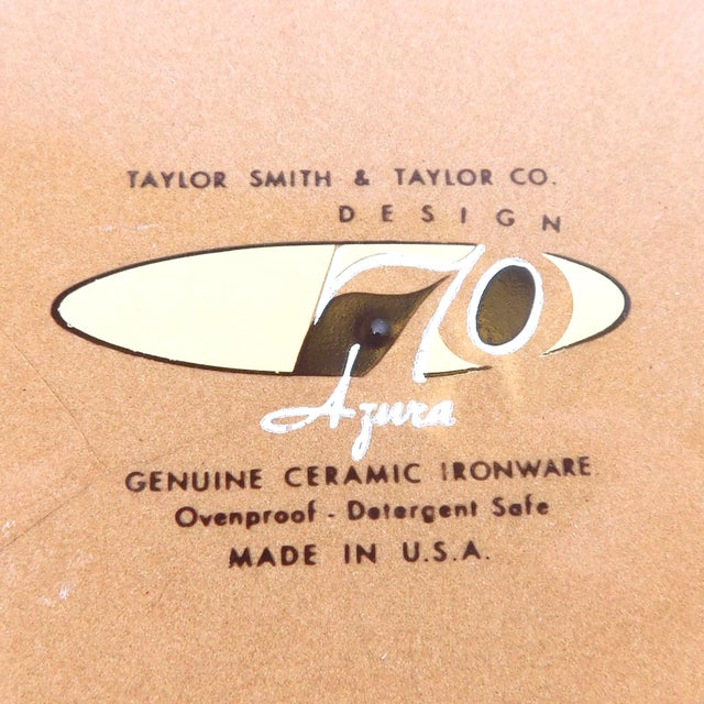 1960s 1960s Taylor Smith and Taylor Ten Inch Serving Bowl in Azura N For Sale - Image 5 of 5