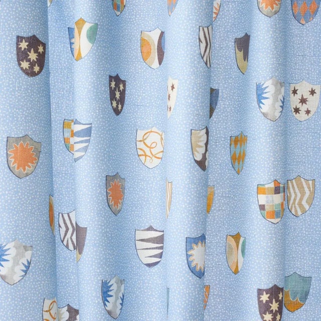 Not Yet Made - Made To Order Sample - Schumacher x Happy Menocal Heraldic Fabric In Oxford Blue For Sale - Image 5 of 6