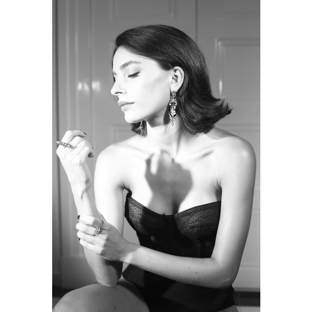 Early 21st Century Bochic "Orient" Red Ruby & Multi Color Sapphires Ring Set In 18K Gold & Silver For Sale - Image 5 of 18