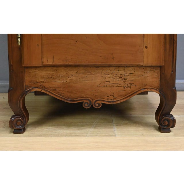 Late 19th Century Louis XV Standing Man in Cherrywood For Sale - Image 14 of 18