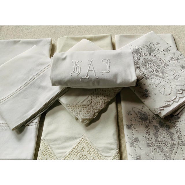 Set of 7 Antique Linen & Cotton Pillowcases With Lace Trim & Monogram — C. 1920s, Nantucket Estate For Sale - Image 17 of 18