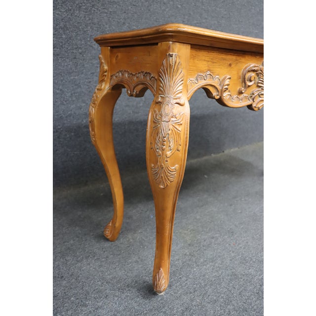 Ethan Allen County French Pine Console For Sale In Philadelphia - Image 6 of 12