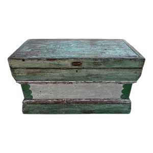 Antique Carpenter’s Chest in Solid Pine