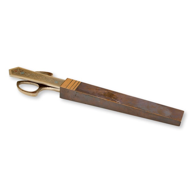 A refined antique German desk set by Ashauer of Solingen, the famed blade-making city known as the “City of Swords.” This...