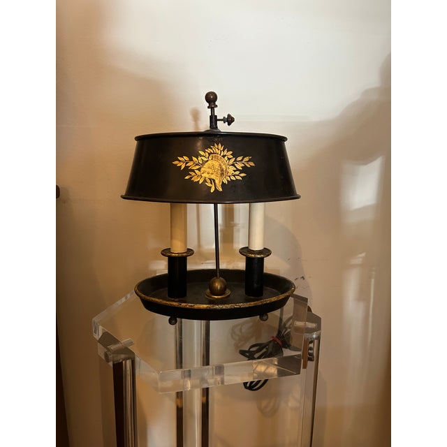 1910s Antique French Petite Bouilotte Desk Lamp. For Sale - Image 5 of 6