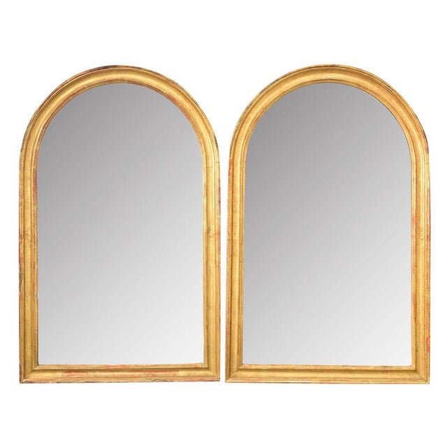 French Pair of 19th Century Arched Gilt Mirrors For Sale - Image 4 of 12