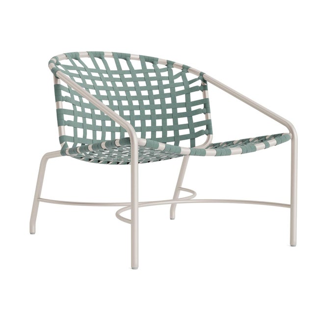 Brown Jordan Kantan Aluminum Lounge Chair in Shade with Spa Suncloth Strapping For Sale