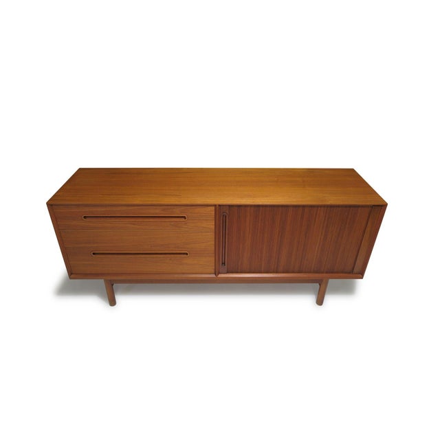 Mid-Century Modern Nils Jonsson Mid-Century Modern Teak Credenza for Hugo Troeds, C. 1960, Attributed For Sale - Image 3 of 12