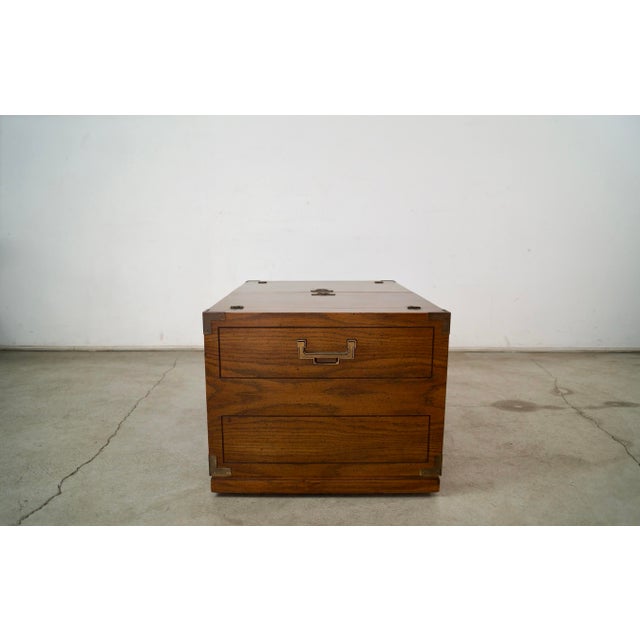 1970’s Hollywood Regency Campaign Trunk Chest / Coffee Table For Sale In Los Angeles - Image 6 of 12