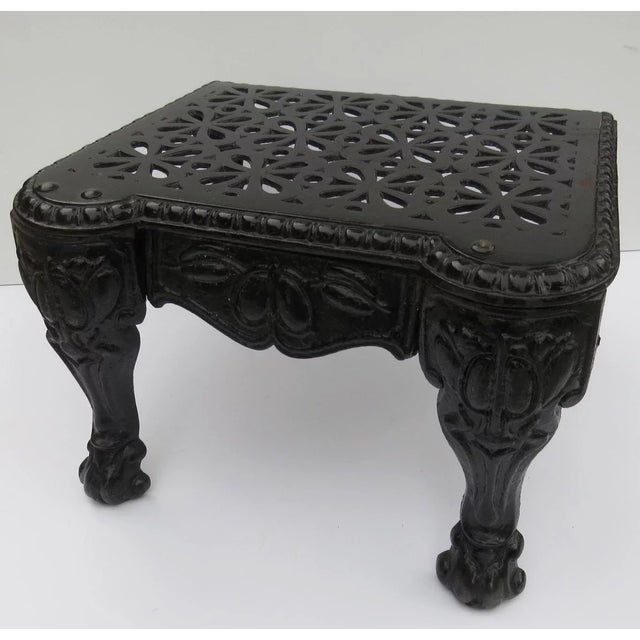 Cast Iron Footman with Pierced Top Cabriole Legs c 1880 For Sale - Image 4 of 4