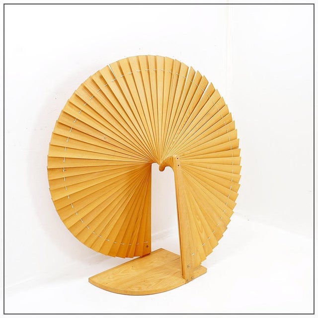 Modern Fan-Shaped Pine Screen, France, 1970s For Sale - Image 16 of 16