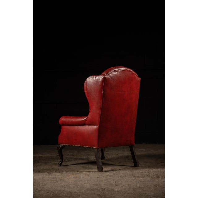 Traditional Antique Tufted Leather Armchair and Ottoman Set For Sale - Image 3 of 9