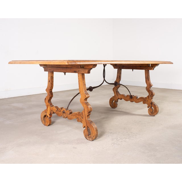 18th Century Spanish Baroque Walnut Dining Library Table For Sale In Sacramento - Image 6 of 18