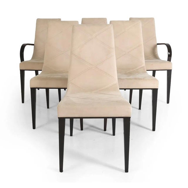 Pietro Constantini and modern Italian elegance go hand in hand. This set of 6 dining chairs exemplifies the Italian design...