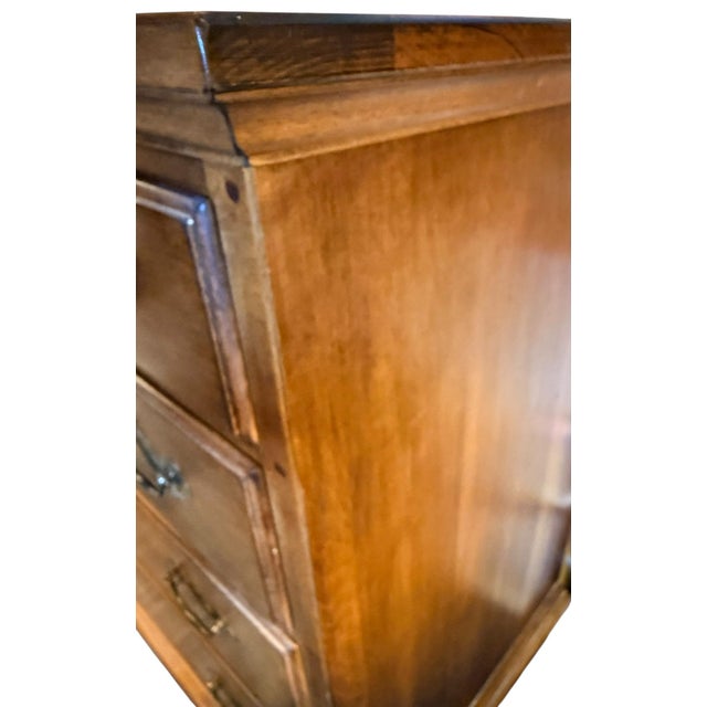 1950s Ethan Allan 8-Drawer Light Cherry Double Dresser For Sale In Little Rock - Image 6 of 7