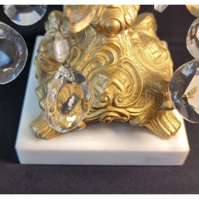 Mid 20th Century Hollywood Regency Lead Crystal Electric Tulip Table Lamp With Teardrop Prisms & Marble Base For Sale - Image 10 of 17