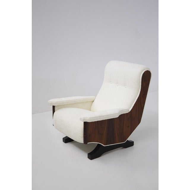 Set of Vintage Italian Walnut Wood and Boucle Armchairs, 1960 For Sale - Image 10 of 13