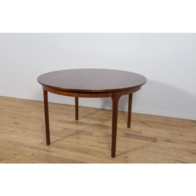 Mid-Century Round Rosewood Extendable Dining Table from McIntosh, United Kingdom, 1960s For Sale - Image 17 of 17