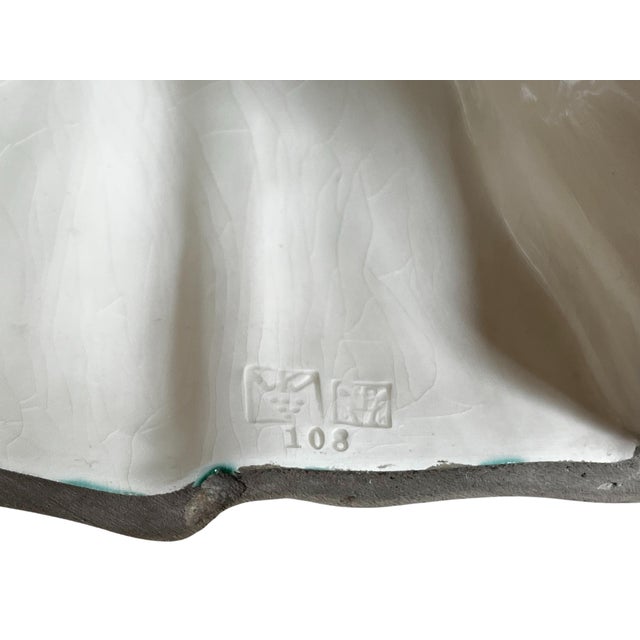 Green Crinoline Lady with Flower Garland by Michael Powolny for Wiener Keramik, 1910-12 For Sale - Image 8 of 9