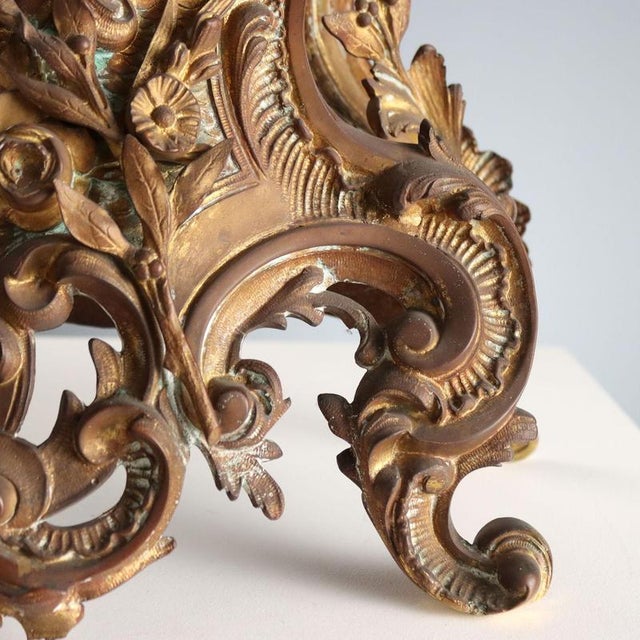 Metal Antique Table Clock in Gilded Bronze, France, 19th Century For Sale - Image 7 of 11