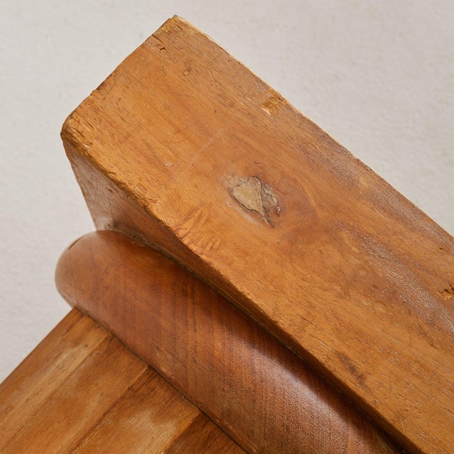 French Wooden Fluted Column Pedestal, 1940s For Sale In Chicago - Image 6 of 7