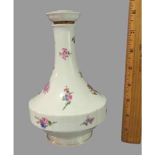 Traditional Vintage Limoges France Haviland Chantilly Hand Painted Porcelain Floral Decanter For Sale - Image 3 of 9