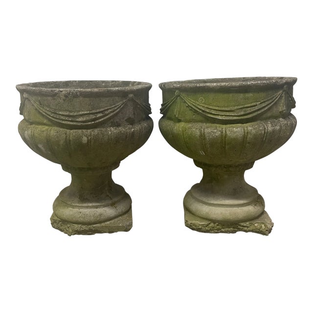 Late 19th Century Pair of French Outdoor Planters For Sale