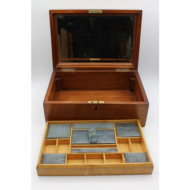 Mid-Late 19th Century English Jewelry Box For Sale In Raleigh - Image 6 of 8